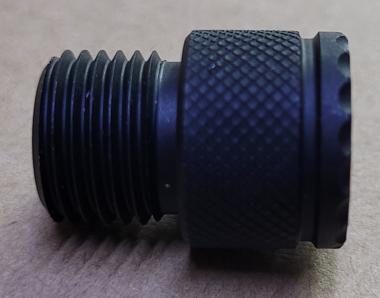 Redukce závitu z M12x1,5 - na 1/2"-20 UNEF
